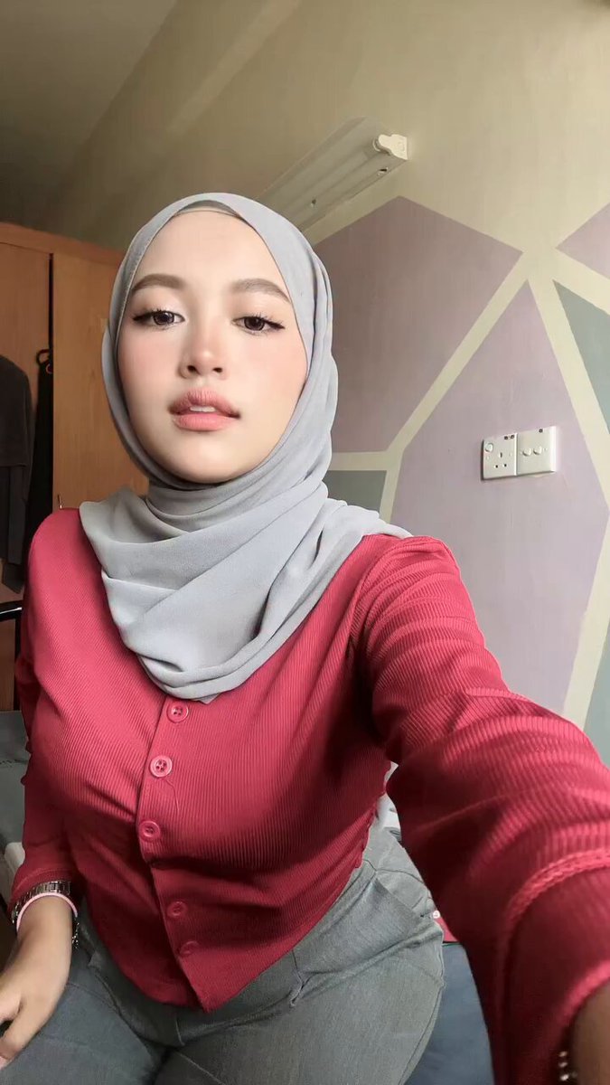 Top 5 Indonesia Viral Trending Ukhti Indonesia Nafa Urbach One For All Jilbab Cream Berbentuk Lope New Global 2025 Official